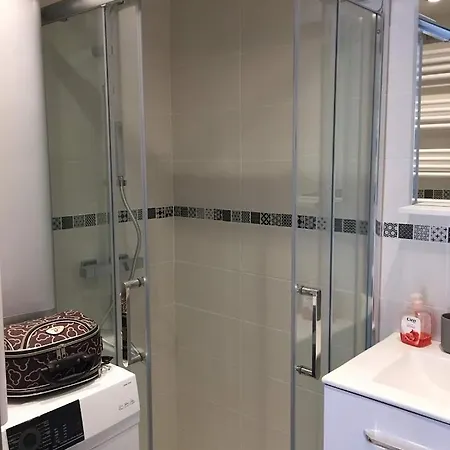 Un Petit Coin De Paradis - * 프롱티냥